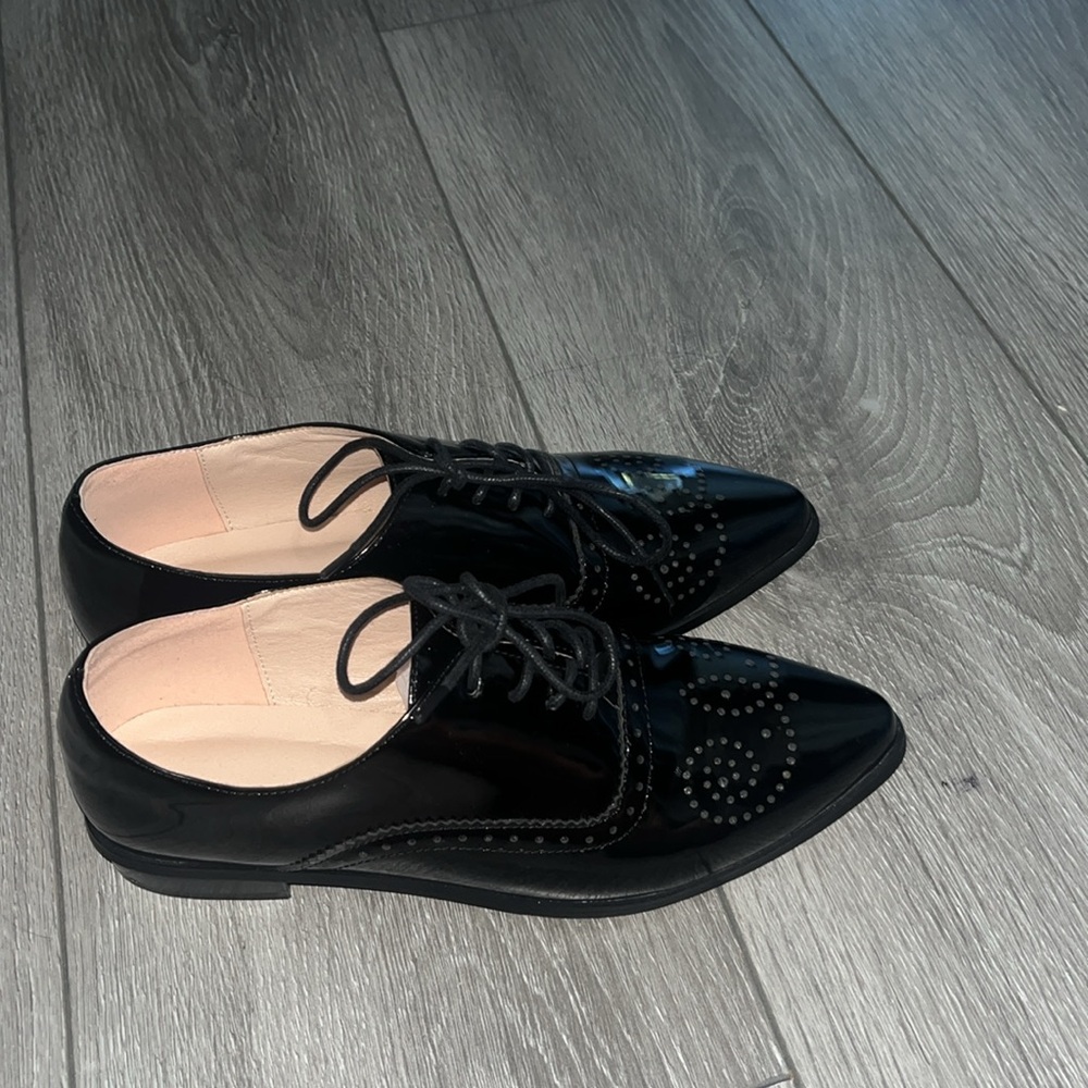 NWOT Womens Patent Leather Pointed Toe Flat Oxford Wingtip Dress… - Picture 9 of 12